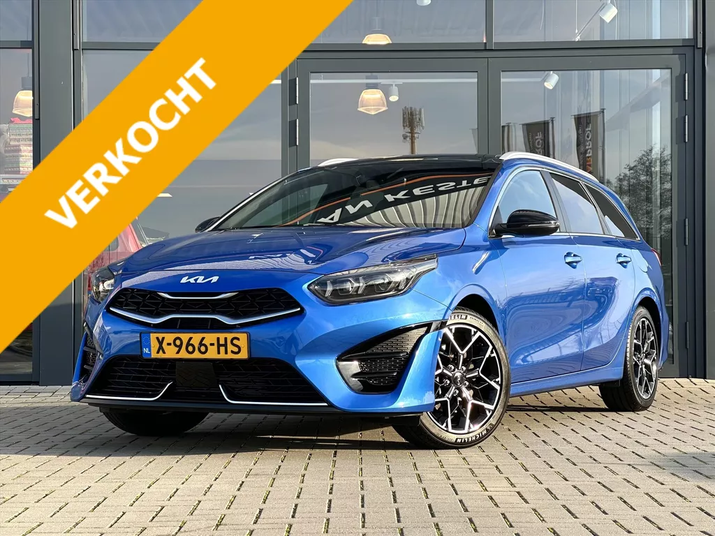 KIA Ceed Sw 1.0 T-GDi 120pk GT-Line | Trekh. | Schuifdak | Cam. | Stoel + Stuurverw. | DAB | Carplay | Alcantara | NL Auto |