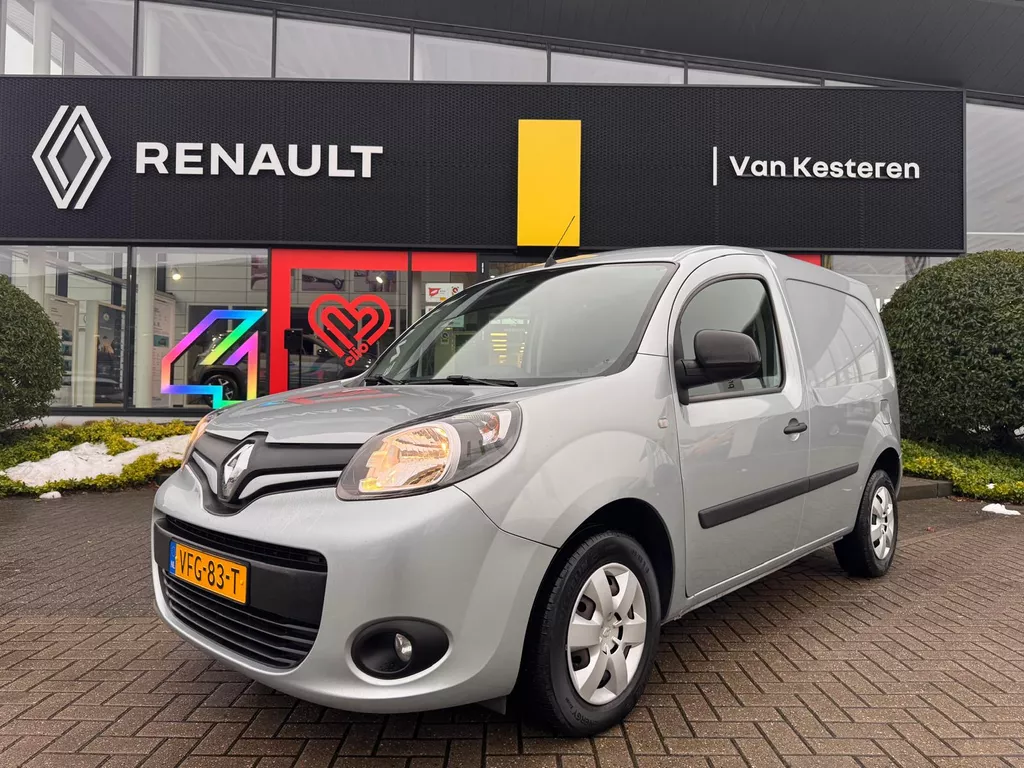 RENAULT Kangoo 1.5 dCi 95pk Work Edition / Bumpers in kleur / Cruise- Control