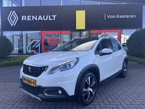PEUGEOT 2008 1.2 PureTech 110pk EAT6 Allure / Camera / JBL-Audio / Panoramadak / Navigatie /