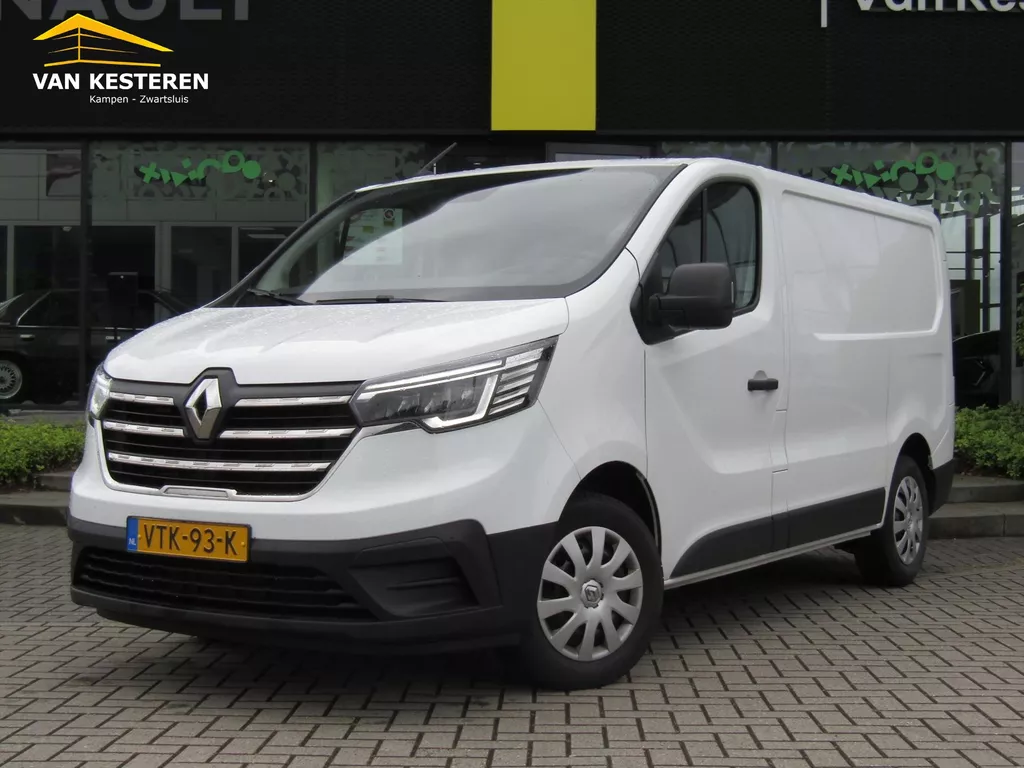 Renault Trafic GB 2.0 Blue dCi 110pk L1H1 Comfort / Trekhaak / Parkeersensoren / Laadruimte voorzien van wanden en vloer