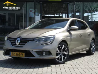 RENAULT Megane 1.2 TCe 130pk Bose / Navigatie / Camera / Head-up Display / Adaptive Cruise-Control