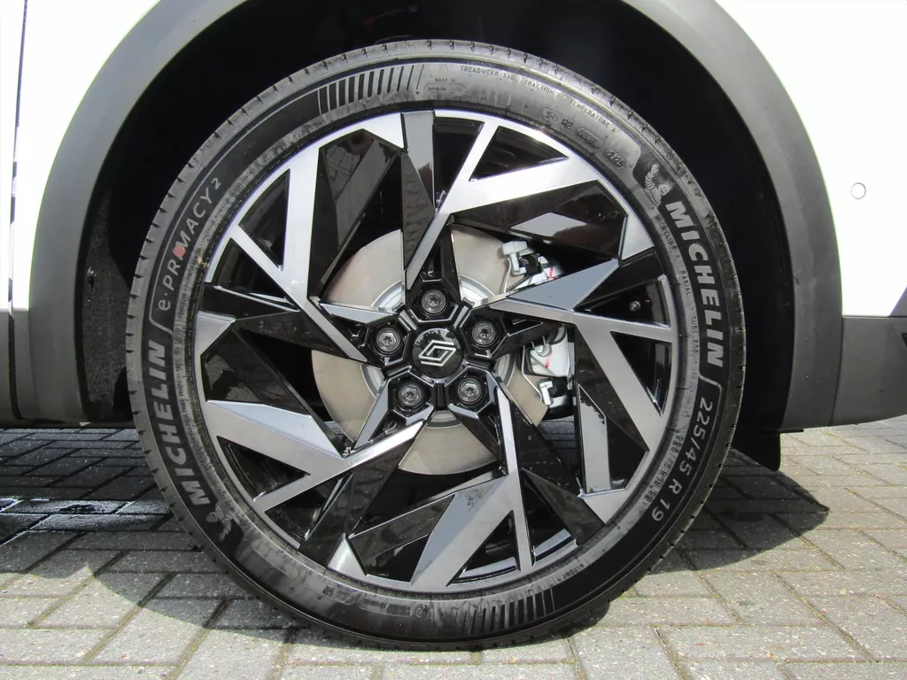 RENAULT Symbioz 1.6 E-Tech full hybrid 160pk Aut Esprit Alpine / Panoramadak / Harman Kardon / Pack Winter RENAULT Symbioz 1.6 E-Tech full hybrid 160pk Aut Esprit Alpine / Panoramadak / Harman Kardon / Pack Winter