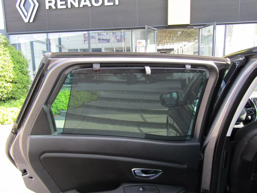 Renault Scénic 1.2 TCe 130pk Intens / Trekhaak / Navigatie / Camera / Blindspot Renault Scénic 1.2 TCe 130pk Intens / Trekhaak / Navigatie / Camera / Blindspot