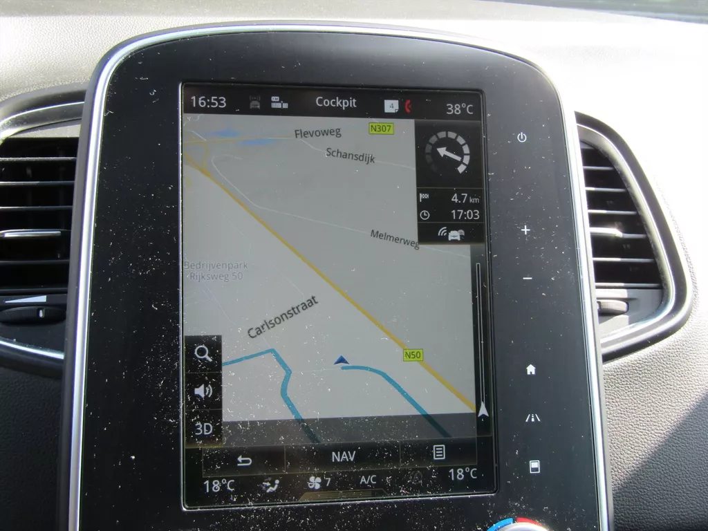 Renault Scénic 1.2 TCe 130pk Intens / Trekhaak / Navigatie / Camera / Blindspot Renault Scénic 1.2 TCe 130pk Intens / Trekhaak / Navigatie / Camera / Blindspot