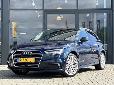 Audi A3 Sportback 1.4 TFSI 204pk E-tron PHEV S tronic Ambition | Pano | Half leer | ACC | CarPlay | 18” | Lane assist | DAB | Keyless entry |