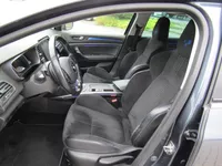 RENAULT Megane 1.6 TCe 205pk EDC GT / Trekhaak / Head Up Display / Stoelverwarming / Navigatie / Camera Foto