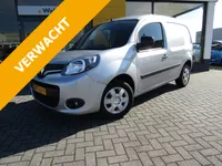RENAULT Kangoo 1.5 dCi 95pk Work Edition / Bumpers in kleur / Cruise- Control Foto