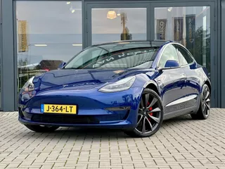 Tesla Model 3 Performance Dual Motor AWD Performance 462 PK | 20" LMV | Cam.| Stoelverw. | Autopilot | NL Auto |