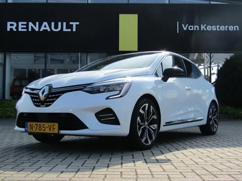 RENAULT Clio 1.6 E-Tech Hybrid 140pk Intens / Trekhaak(afneembaar) Pack Winter / Nav / Blindspot / Camera / Nieuwstaat