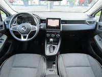 RENAULT Clio 1.6 E-Tech Hybrid 140pk Intens / Trekhaak(afneembaar) Pack Winter / Nav / Blindspot / Camera / Nieuwstaat Foto