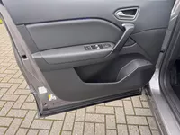 RENAULT Captur TCe 130pk GPF Intens / Trekhaak / Navigatie / Camera / Dakrails Foto