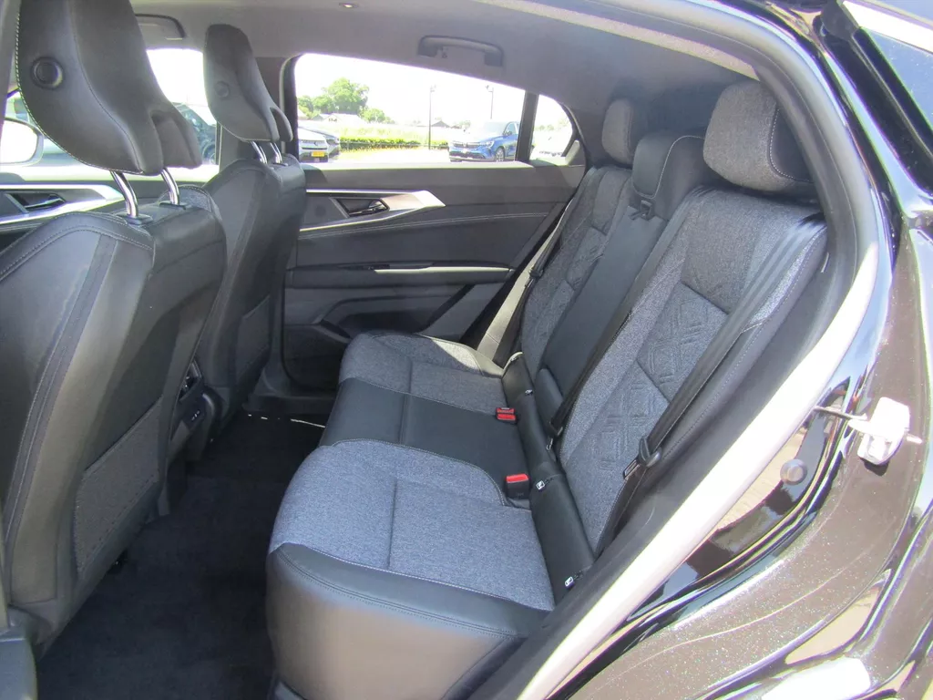 Renault Rafale E-Tech full hybrid 200pk Aut Techno / Stuur-Stoelverwarming / elektrisch bedienbare achterklep Renault Rafale E-Tech full hybrid 200pk Aut Techno / Stuur-Stoelverwarming / elektrisch bedienbare achterklep