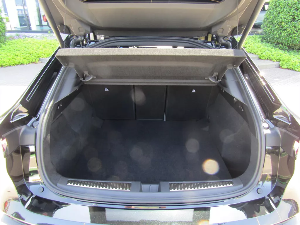 Renault Rafale E-Tech full hybrid 200pk Aut Techno / Stuur-Stoelverwarming / elektrisch bedienbare achterklep Renault Rafale E-Tech full hybrid 200pk Aut Techno / Stuur-Stoelverwarming / elektrisch bedienbare achterklep