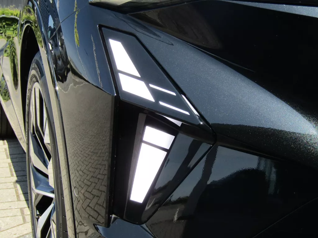 Renault Rafale E-Tech full hybrid 200pk Aut Techno / Stuur-Stoelverwarming / elektrisch bedienbare achterklep Renault Rafale E-Tech full hybrid 200pk Aut Techno / Stuur-Stoelverwarming / elektrisch bedienbare achterklep