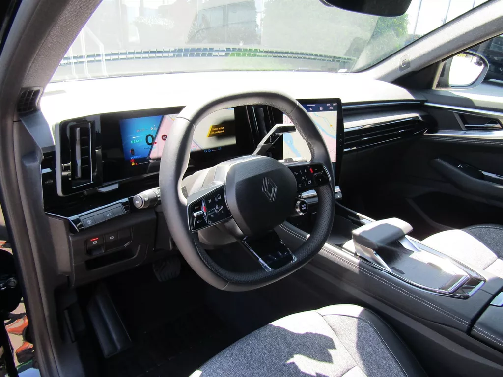 Renault Rafale E-Tech full hybrid 200pk Aut Techno / Stuur-Stoelverwarming / elektrisch bedienbare achterklep Renault Rafale E-Tech full hybrid 200pk Aut Techno / Stuur-Stoelverwarming / elektrisch bedienbare achterklep