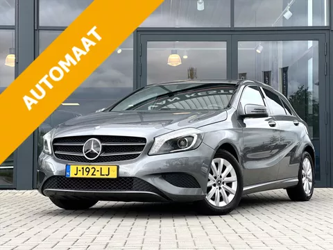 MERCEDES A-Klasse A200 Blue Efficiency 156pk  Aut. | Afn. Trekhaak | Leer | PDC | Xenon | Stoelverw. |