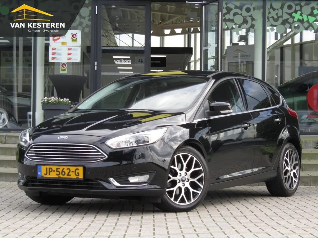 FORD Focus 1.5 EcoBoost 150pk 5-deurs automaat Titanium Edition / Trekhaak / Navigatie / Camera / Cruise-Control / NL Auto