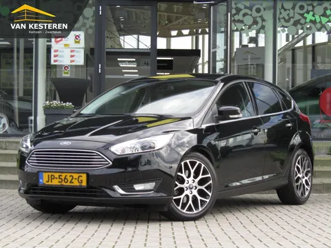 FORD Focus 1.5 EcoBoost 150pk 5-deurs automaat Titanium Edition / Trekhaak / Navigatie / Camera / Cruise-Control / NL Auto