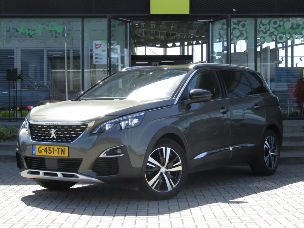 Peugeot 5008 1.2 PureTech 130pk EAT8 GT-Line / Trekhaak / Navigatie