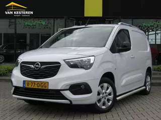 OPEL Combo Cargo GB 1.5 Diesel 131pk  L1H1 Aut Edition / Trekhaak / Navigatie / Camera / Stoelverwarming / Nieuwstaat