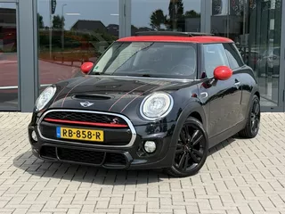 MINI Mini 1.5 136pk Cooper Schuif- kantel panoramadak / Stoelverw. Voorruitverw. / Sportuitlaat / 17"