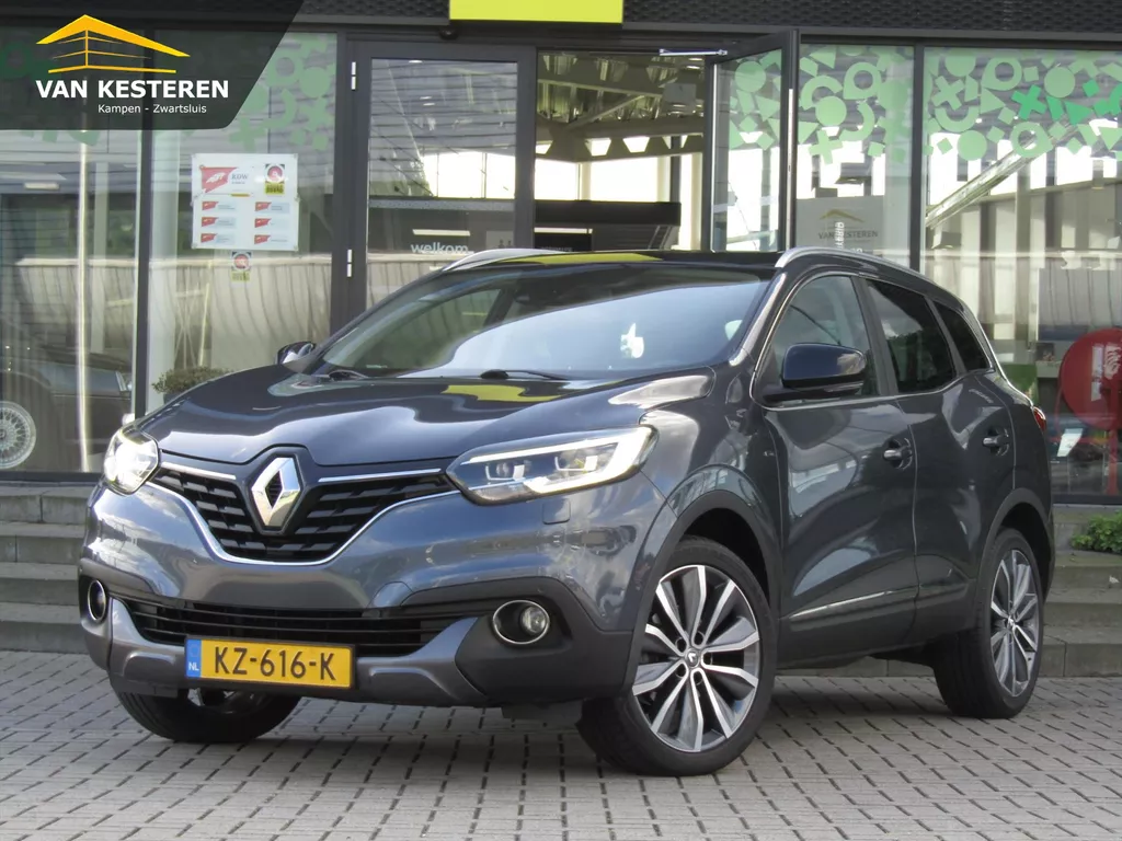 RENAULT Kadjar TCe 130pk EDC Bose / Panoramadak / Navigatie / Camera / Stoelverwarming / 19'' Lmv / Compleet dealer O.H.