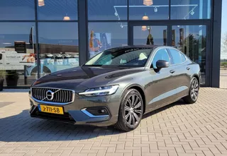 VOLVO S60 B3 Mild Hybrid Inscription | Trekh. | CAM | Stuur + Stoelverw.| Leer | NL Auto |