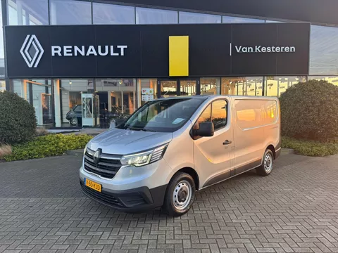 RENAULT Trafic GB 2.0 Blue dCi 131pk L1H1 T30 Start/ Camera/ Carplay/ Trekhaak/ Alarm/ Luxe stoel