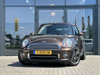 Mini Cooper Cabrio 1.6 120pk Pepper | Leer | Stoelverw. | Harman Kardon | Xenon | PDC | Cruise Conct. |