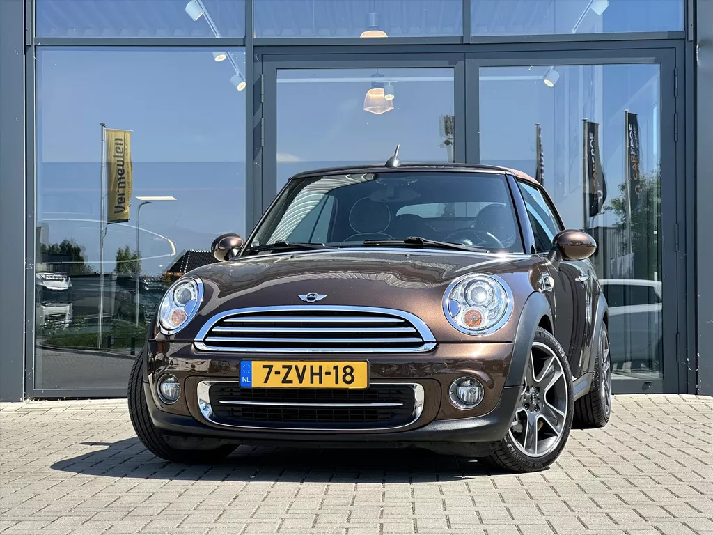 Mini Cooper Cabrio 1.6 120pk Pepper | Leer | Stoelverw. | Harman Kardon | Xenon | PDC | Cruise Conct. |