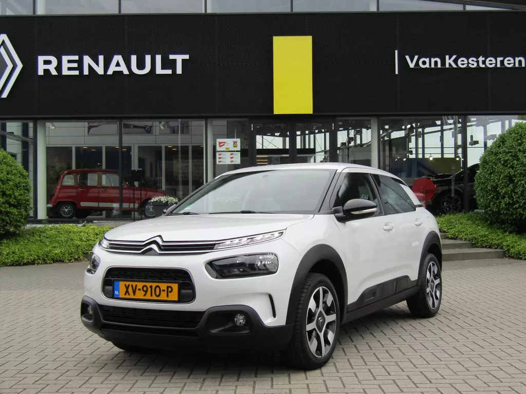 CITROEN C4 Cactus PureTech 110pk SHINE / Trekhaak / Navigatie / Camera / Lmv / Cruise-Control